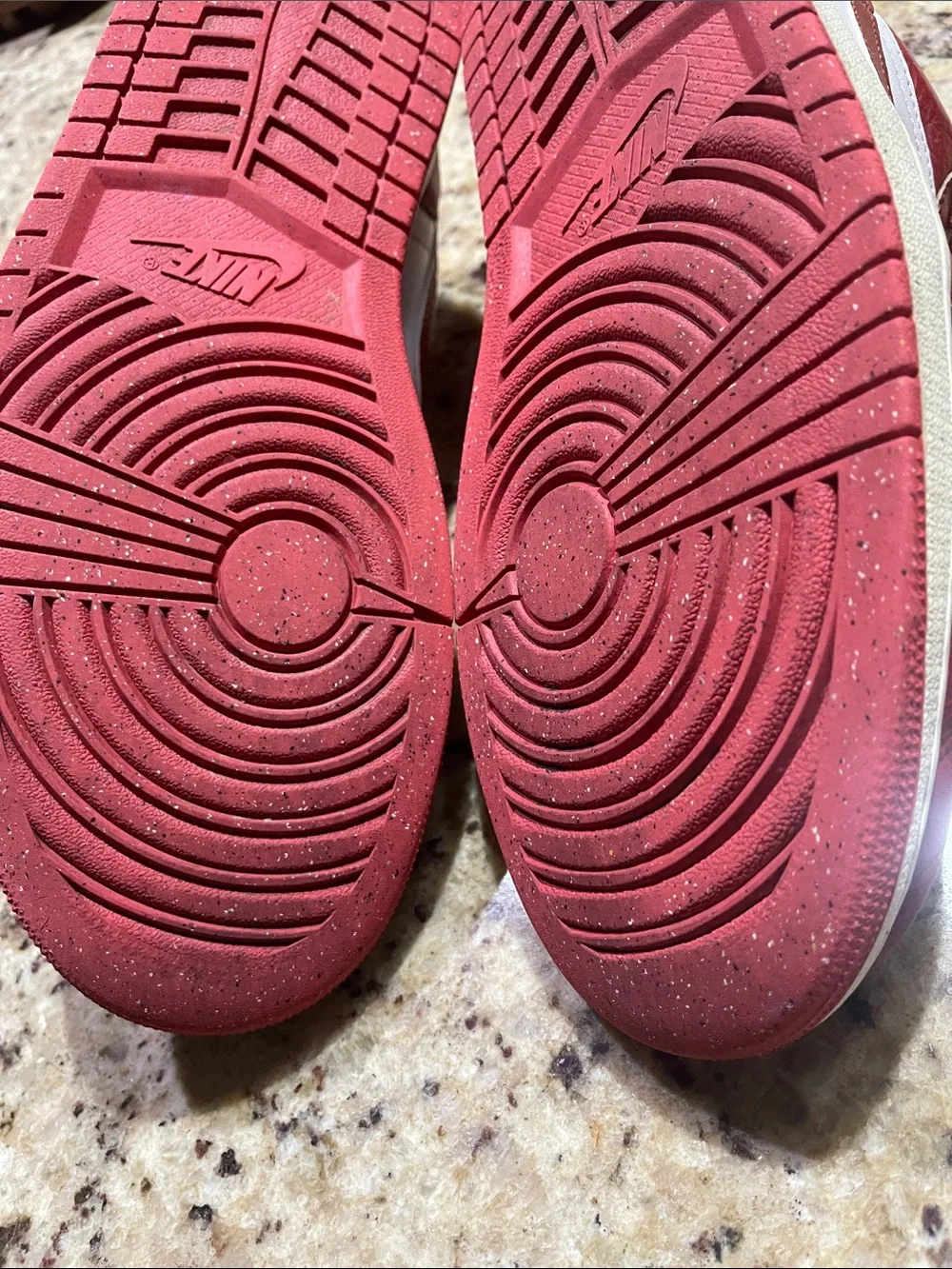 Jordan 1 Low Dune Red